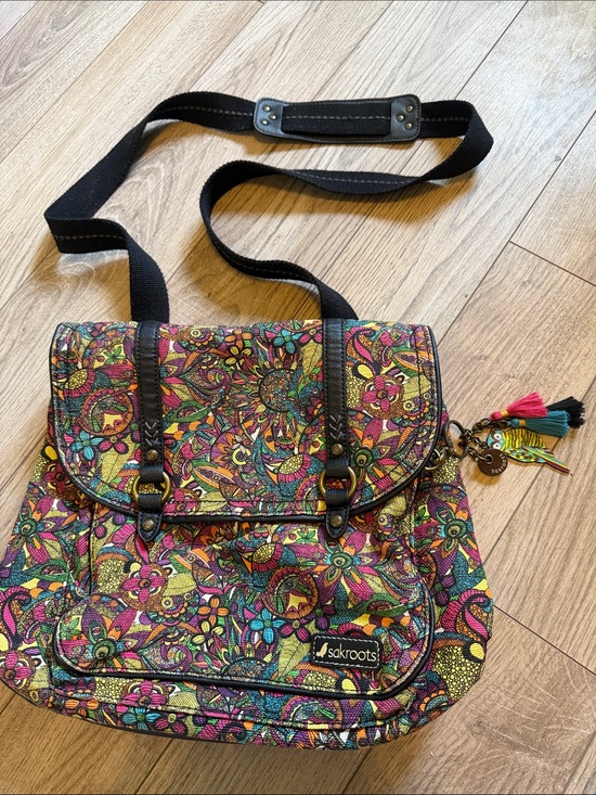 Sakroots Handbags - Sakroots convertible backpack crossbody bag